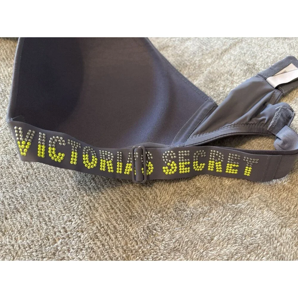 Victoria's‎ Secret 34DD Jeweled Logo Straps T-Shirt Lightly Lined Wireless Bra
